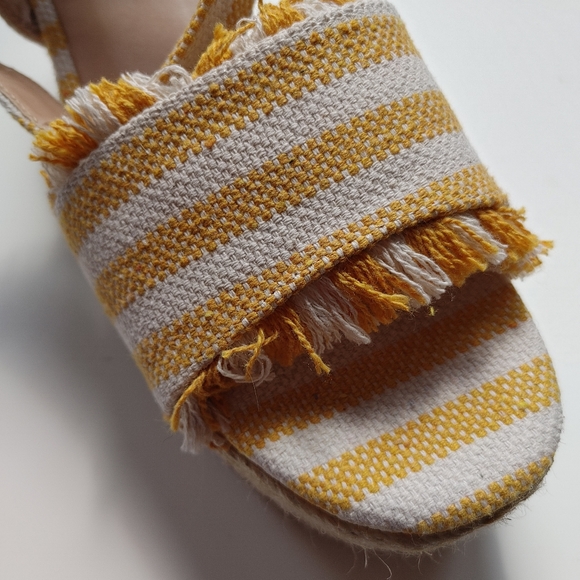 Boho sandals | Charlotte Russe - Picture 2 of 3